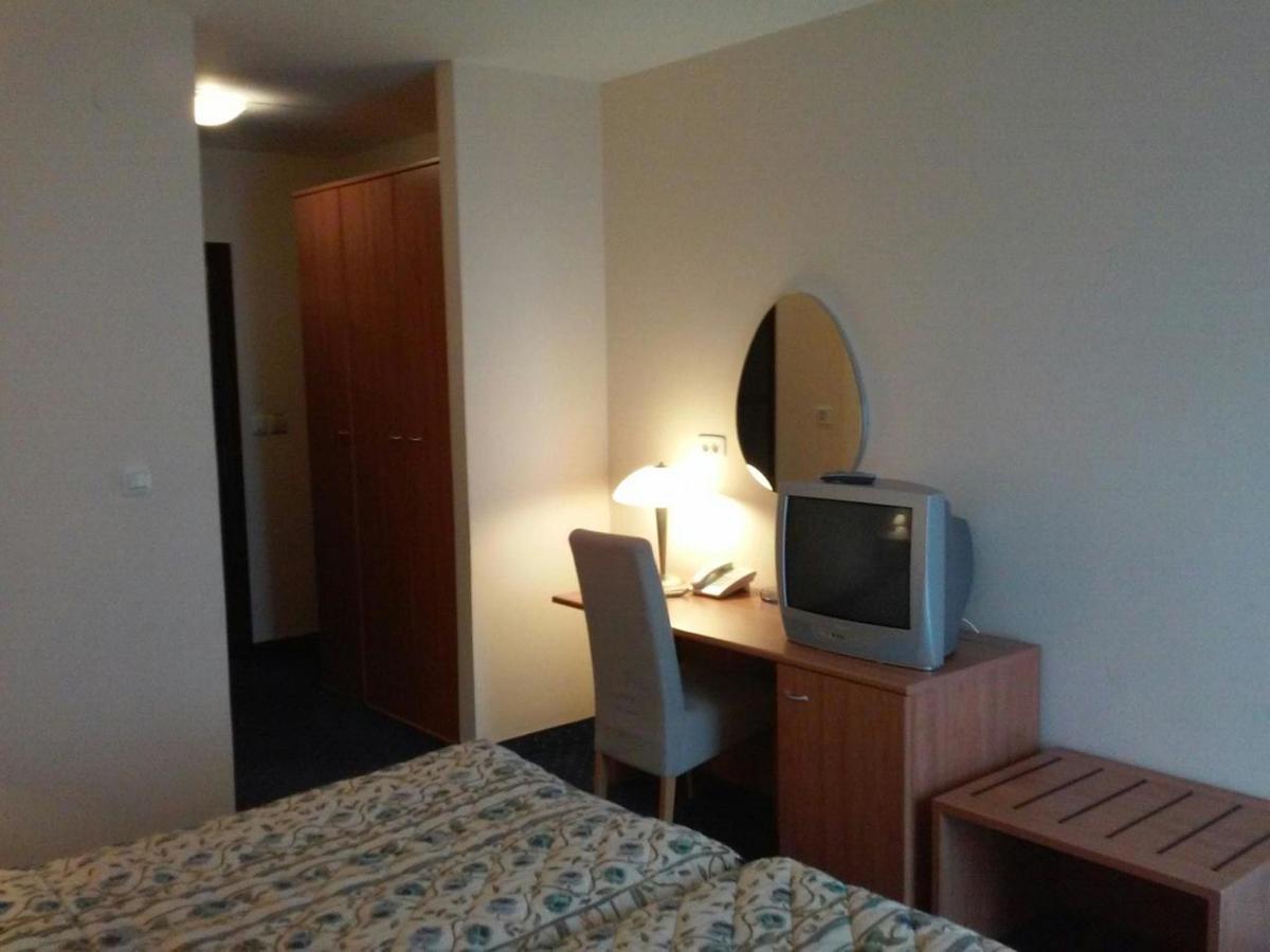 Hotel Monument Mrakovica エクステリア 写真